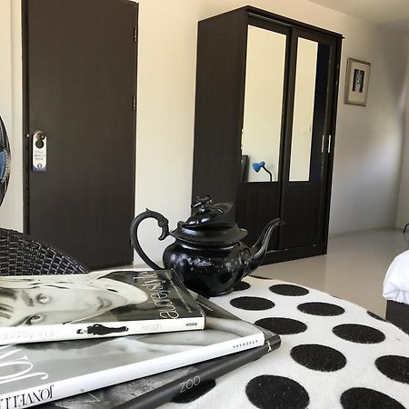 But Different Phuket Boutique Hotel Nai Harn Εξωτερικό φωτογραφία