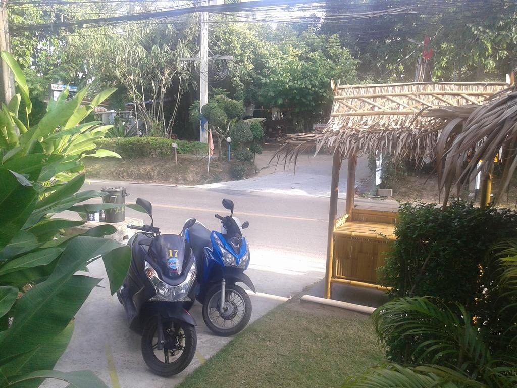 But Different Phuket Boutique Hotel Nai Harn Εξωτερικό φωτογραφία